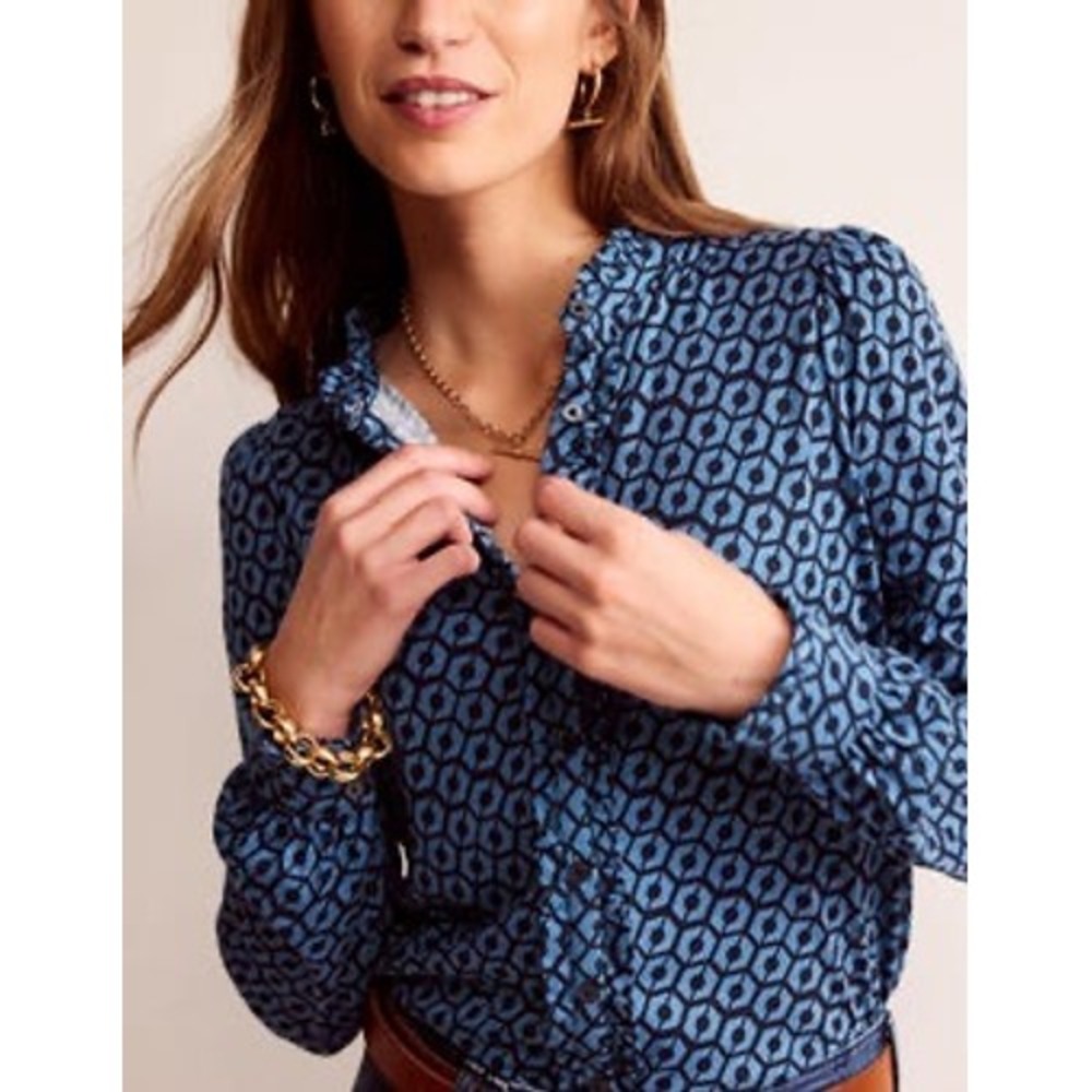Boden Blue Geometric V-Neck top